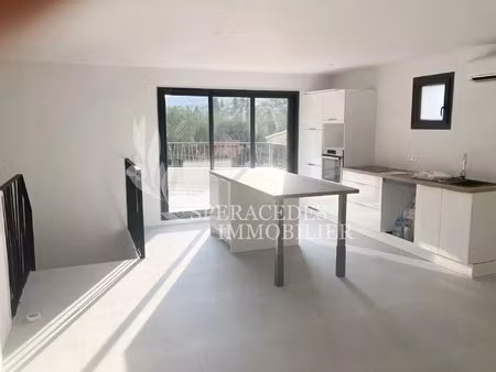spéracèdes - appartement 3 pièces avec grande terrasse