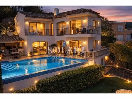 villa avec piscine baie de cannes