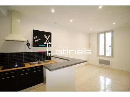 location appartement 1 pièce 21m² nimes 30000