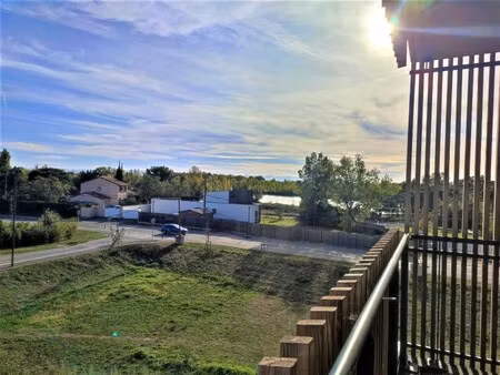 location appartement 2 pièces 44m² villeneuve tolosane 31270