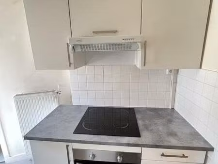 location appartement 2 pièces 39m² clermont ferrand 63100