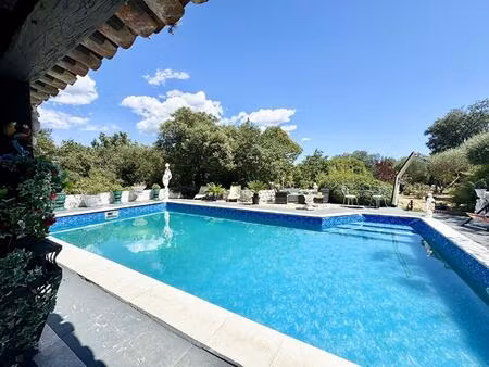 villa 5 pièces besse-sur-issole
