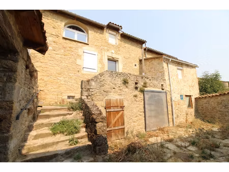 maison 170 m² scindee en 2 logements avec cour et cave