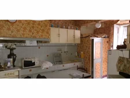 vente maison 4 pièces 63 m² à vallauris (06220)  196 000 €