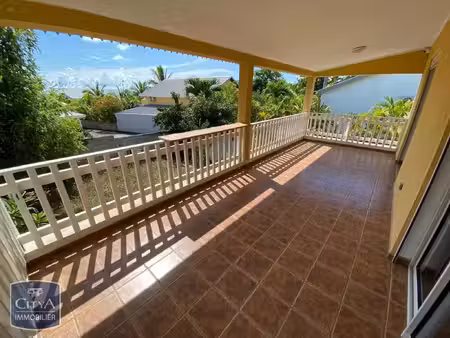 maison à louer 5 pièces 124.81 m² - saint-paul (974) - 1 800€