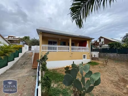 maison à louer 5 pièces 124.81 m² - saint-paul (974) - 2 308€