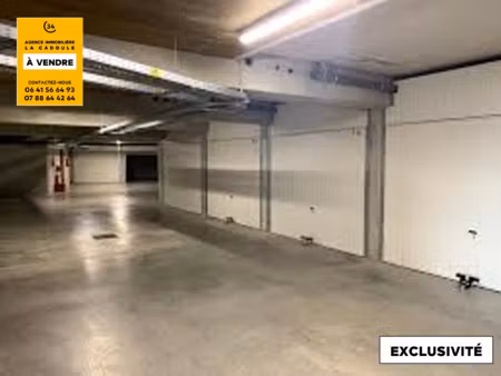 garage fermé en sous sol