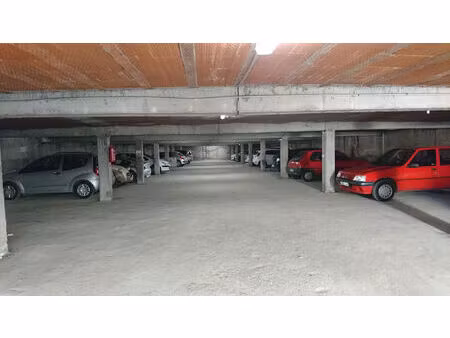 location garage à cahors (46000)