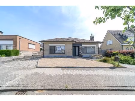 zeer ruime gezinswoning met extra stockageruimte