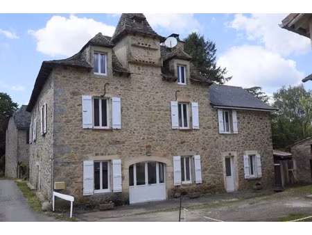vente maison 7 pièces 170 m² à le bas ségala (12200)  199 000 €