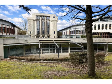 vente local commercial  700.00m²  blois