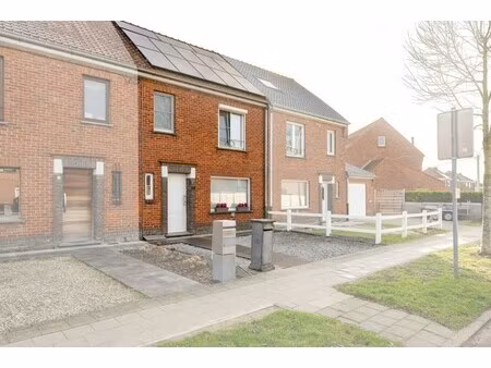 huis te koop in harelbeke met 3 slaapkamers