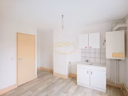 location appartement 1 pièce 32m² bar le duc 55000