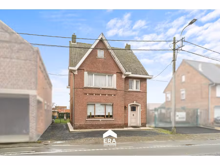 huis te koop in lievegem met 3 slaapkamers