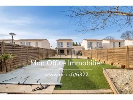 référence : 6322-pel - maison récente de 68m² avec piscine et jardin à...