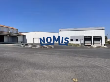 location bâtiment d'activité divisible - 4800 m² à la chap