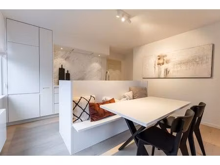 prachtig appartement in het hart van knokke  ideaal tweede verblijf of investering.