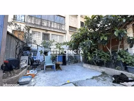 appartement rez-de-jardin de type 2 de 43m2 avec exterieur- 3 eme arrondissement