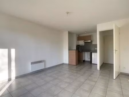 appartement t2 dans résidence avec salle de sport