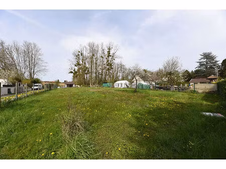 achat terrain 918m²