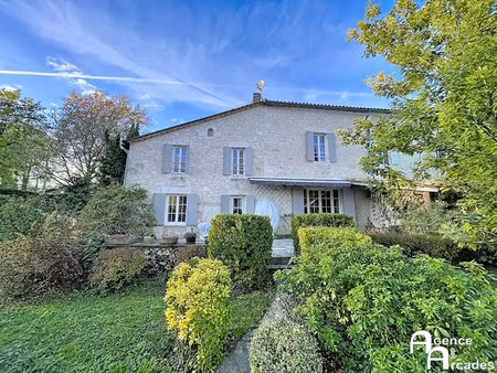 vente maison 7 pièces 193 m² à castillon-la-bataille (33350)  329 000 €