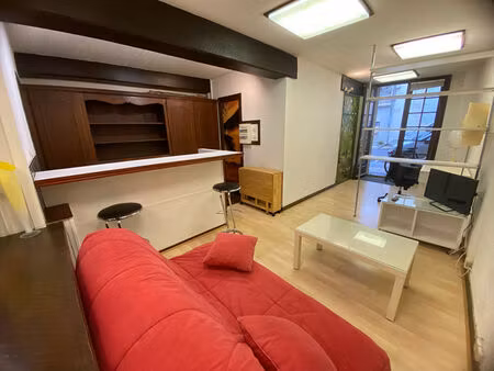 vente local commercial 1 pièces 25m2 la rochelle 17000 - 138500 € - surface privée