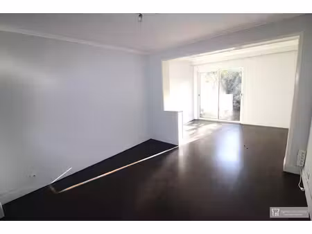 vente maison pons 17800 - - surface privée