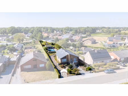 huis te koop in oudsbergen met 4 slaapkamers