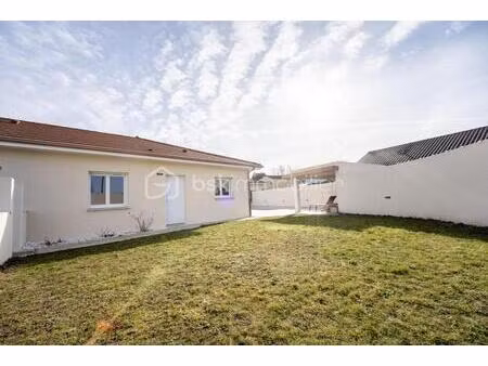 maison 4 pièces de plain-pied à quelques minutes de bourgoin-jallieu