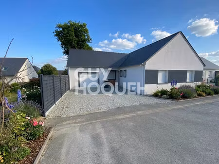 a vendre maison contemporaine de plain pied à locmaria-grand-champ - exclusivité guy hoque