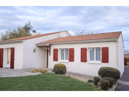 achat maison 7 pièces 111m² st martin des noyers 85140