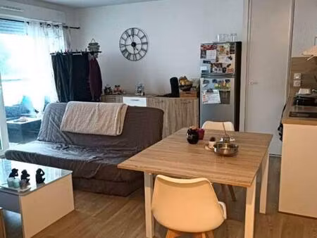 bel appartement deux pieces