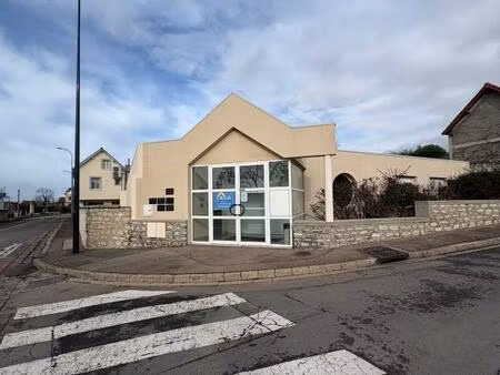 local à louer dans un cabinet médical