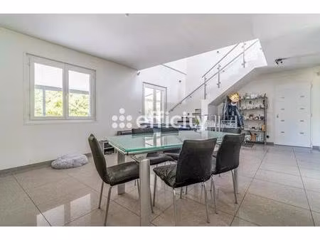 maison 166m2 jardin piscine garage - gare routiere a 5min