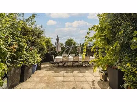 paris 16e - square petrarque / rue de la pompe - hôtel particulier à vendre - 445m² - 7...