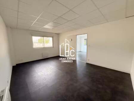 location local professionnel 98m² ancenis 44150