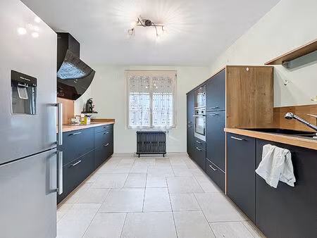 location maison 5 pièces 110m² becon les granits 49370