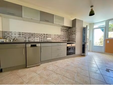 location maison 3 pièces 76 m² à langoiran (33550)