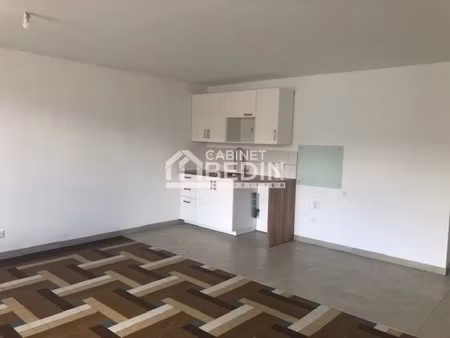 location appartement 2 pièces 62.6 m² à villegouge (33141)  735 €