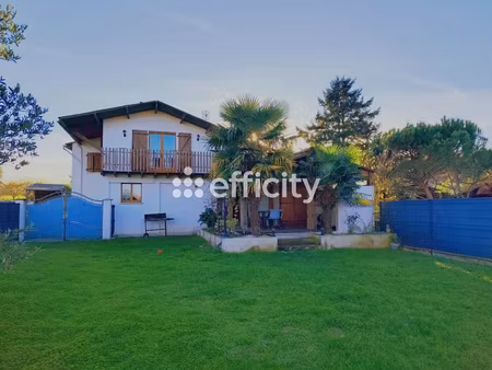 maison 8 pièces - 187 m²