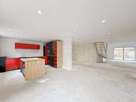 vente maison à saint-étienne-de-mer-morte (44270) : à vendre / 186m² saint-étienne-de-mer-