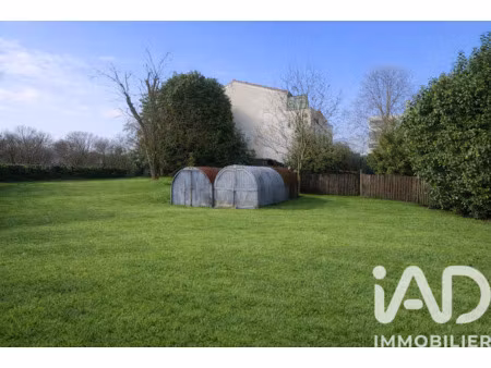 vente terrain à talence (33400) : à vendre / 295m² talence