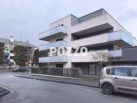 location appartement 3 pièces à caen (14000) : à louer 3 pièces / 66m² caen