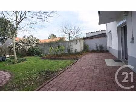 location appartement 3 pièces meublé à rezé (44400) : à louer 3 pièces meublé / 41m² rezé