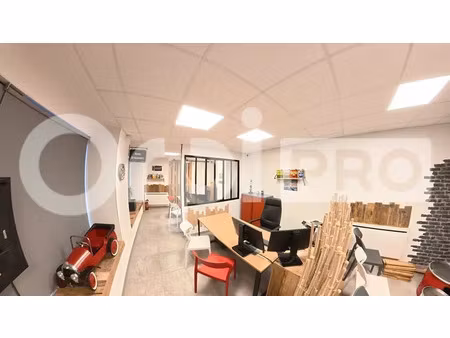 local commercial a louer