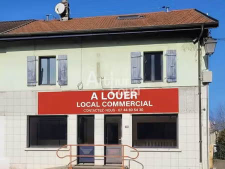 local commercial a louer