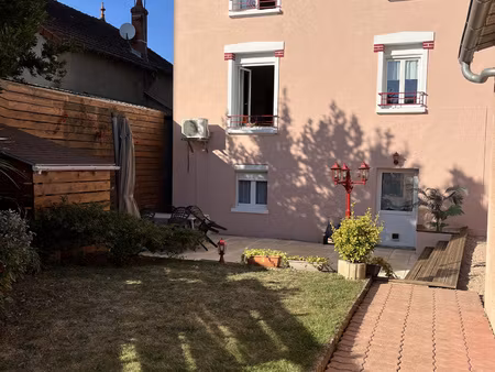 montlucon charmante maison de famille avec garage et jardin