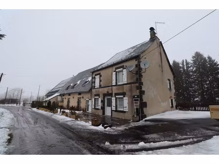 maison 6 chambres sur 1 hectare de terrain