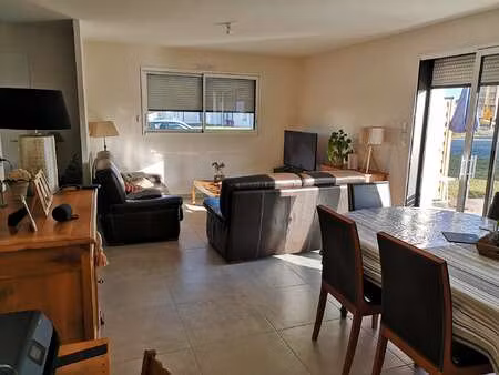 location maison à mesnard-la-barotière (85500) : à louer / 75m² mesnard-la-barotière