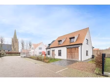 huis te koop in veurne met 5 slaapkamers